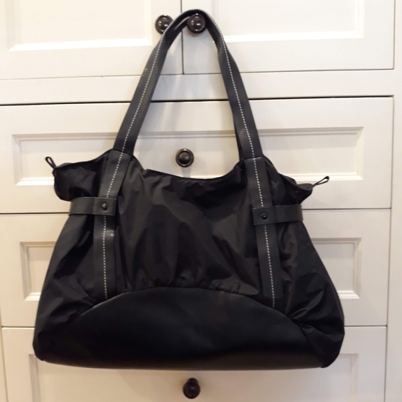 Adidas Gym Tote Bag with Faux Leather Bottom & Handes - Picture 1 of 10